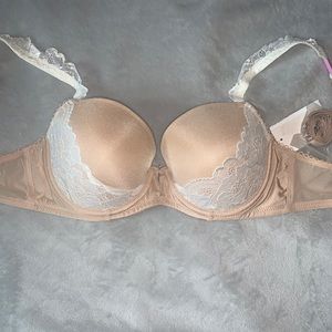 Candie’s Bra